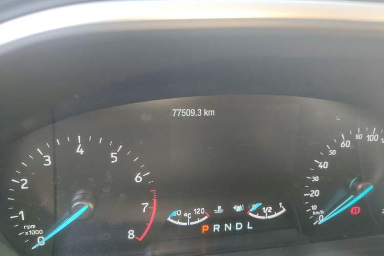 Used Ford Focus 2019 Sedan EcoBoost 125 Automatic Trendy Model China V Standard Odometer Close Up
