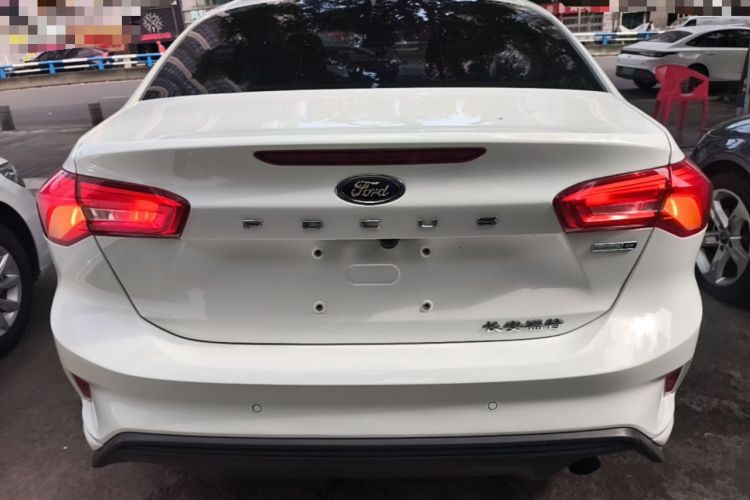 Used Ford Focus 2019 Sedan EcoBoost 125 Automatic Trendy Model China V Standard Rear