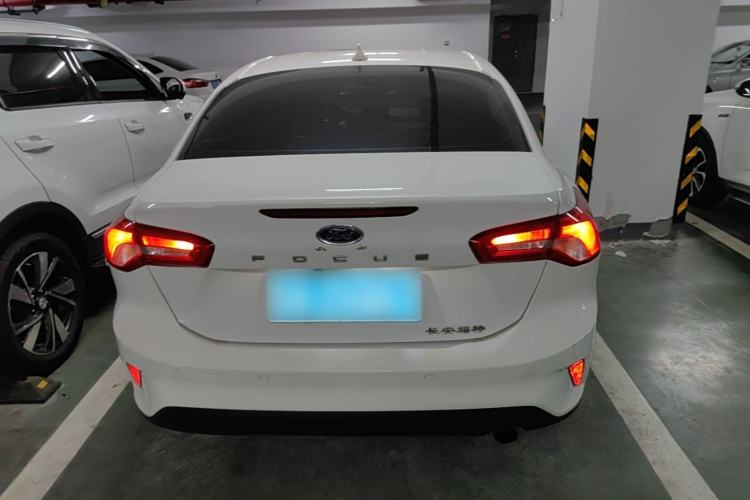 Used Ford Focus 2019 Sedan 1.5L Automatic FENGYUE Model China V Standard Rear