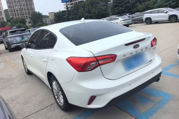 Used Ford Focus 2019 Sedan EcoBoost 180 Automatic Trend Edition Rear Left 45 Deg