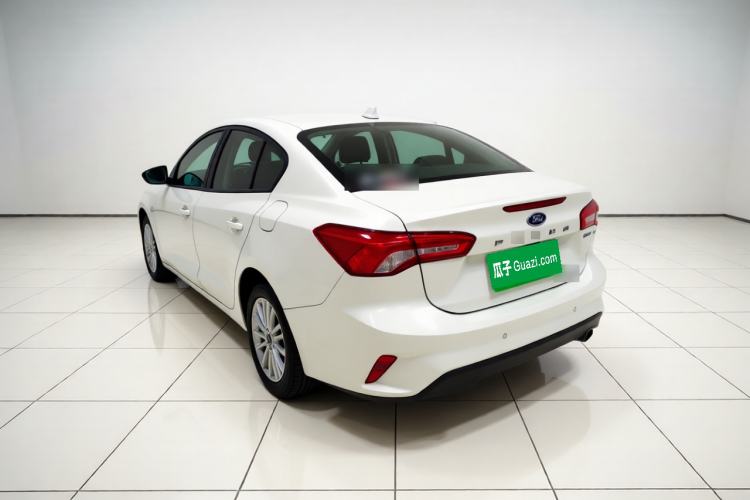 Used Ford Focus 2019 Sedan EcoBoost 180 Automatic Trend Edition Rear Left 45 Deg