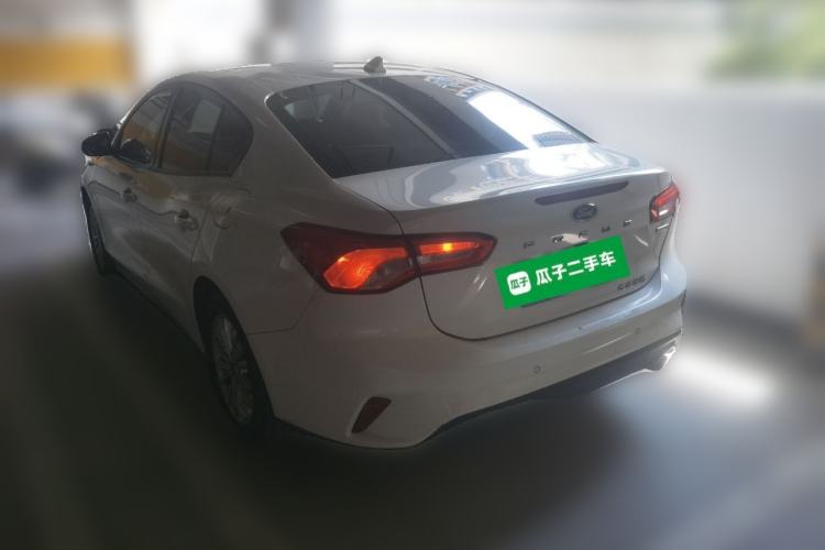 Used Ford Focus 2019 Sedan EcoBoost 180 Automatic Trend Edition Rear Left 45 Deg
