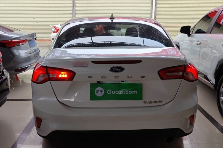 Used Ford Focus 2019 Sedan 1.5L Automatic FENGYUE Model China V Standard Rear