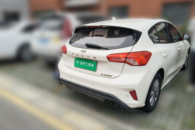 Used Ford Focus 2019 Hatchback 1.5L Automatic Fengeyue Model China VI Standard Rear Right 45 Deg