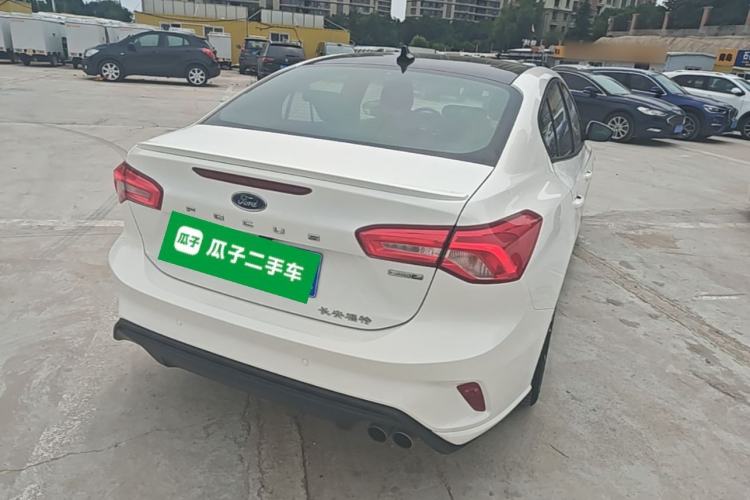 Used Ford Focus 2019 Sedan EcoBoost 180 Automatic ST Line Rear Right 45 Deg
