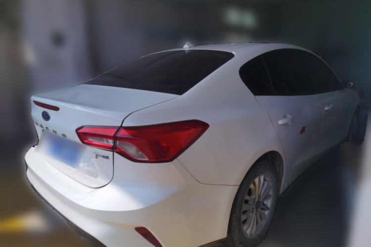 Used Ford Focus 2019 Sedan EcoBoost 180 Automatic Trend Edition Rear Right 45 Deg