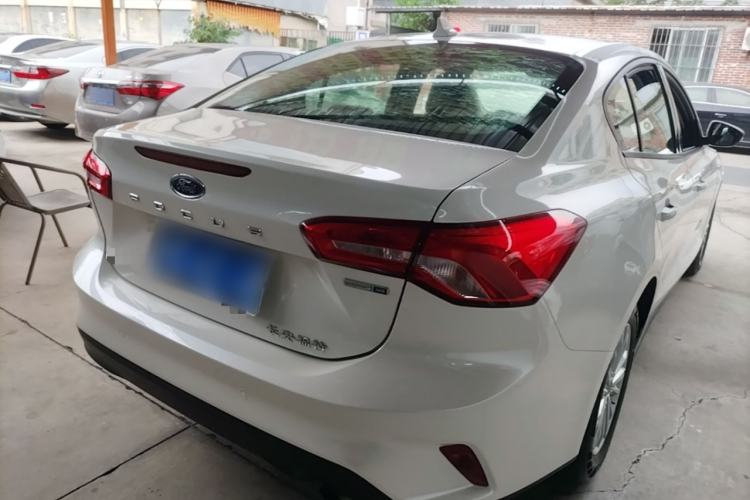 Used Ford Focus 2019 Sedan EcoBoost 125 Automatic Trendy Model China V Standard Rear Right 45 Deg