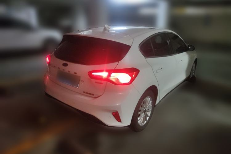 Used Ford Focus 2019 Hatchback EcoBoost 180 Automatic Trendy Model Rear Right 45 Deg