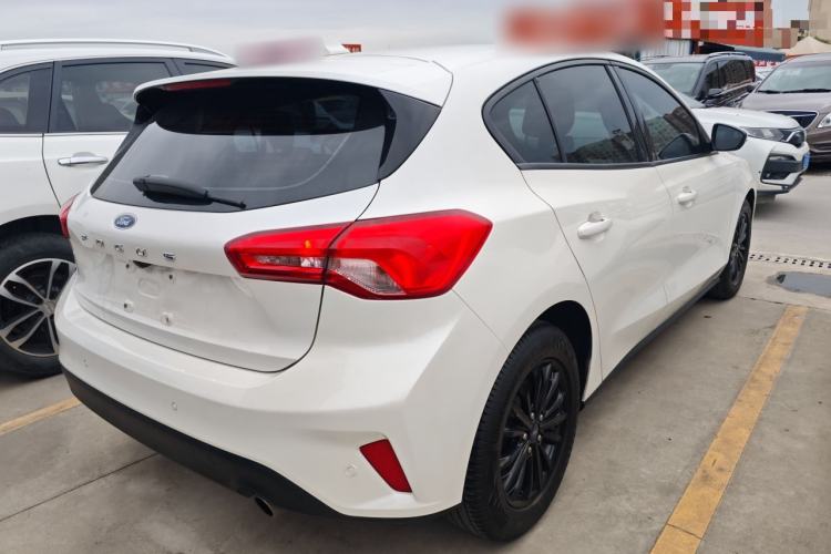 Used Ford Focus 2019 Hatchback EcoBoost 180 Automatic Trendy Model Rear Right 45 Deg