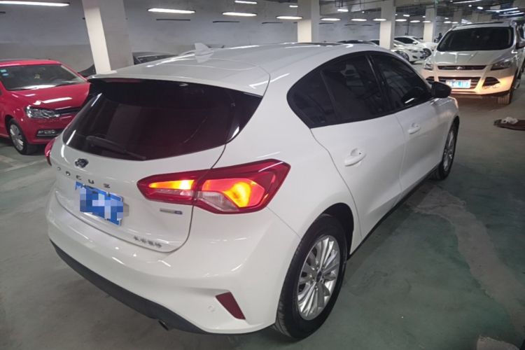Used Ford Focus 2019 Hatchback EcoBoost 180 Automatic Trendy Model Rear Right 45 Deg