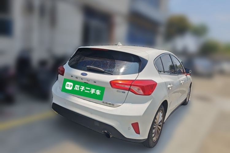 Used Ford Focus 2019 Two-Door EcoBoost 125 Automatic Trendy Model China VI Standard Rear Right 45 Deg