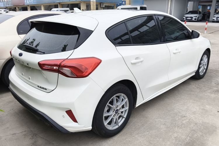 Used Ford Focus 2019 Hatchback 1.5L Automatic Fengeyue Model China VI Standard Rear Right 45 Deg