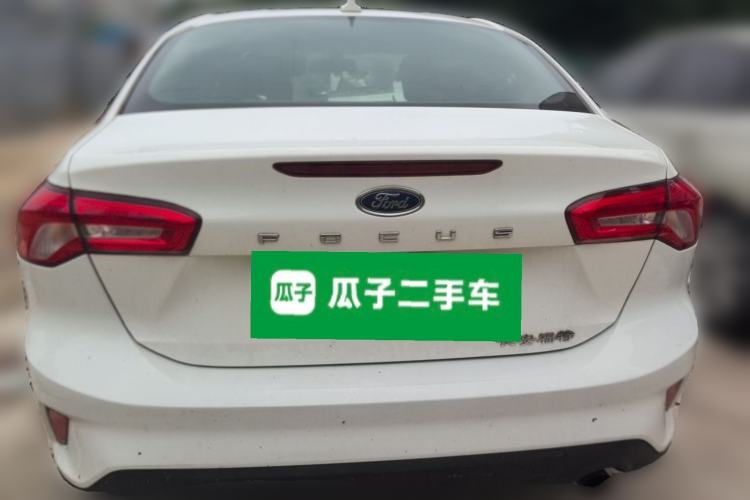 Used Ford Focus 2019 Sedan 1.5L Manual FENGYUE Model China V Emission Standard Rear