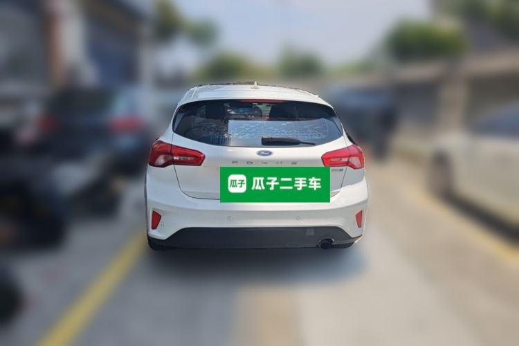 Used Ford Focus 2019 Two-Door EcoBoost 125 Automatic Trendy Model China VI Standard Rear
