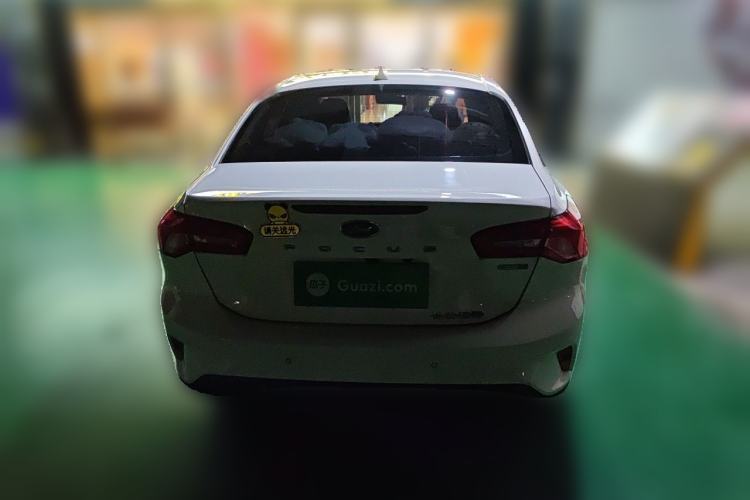 Used Ford Focus 2019 Sedan EcoBoost 125 Automatic Trendy Model China VI Standard Rear