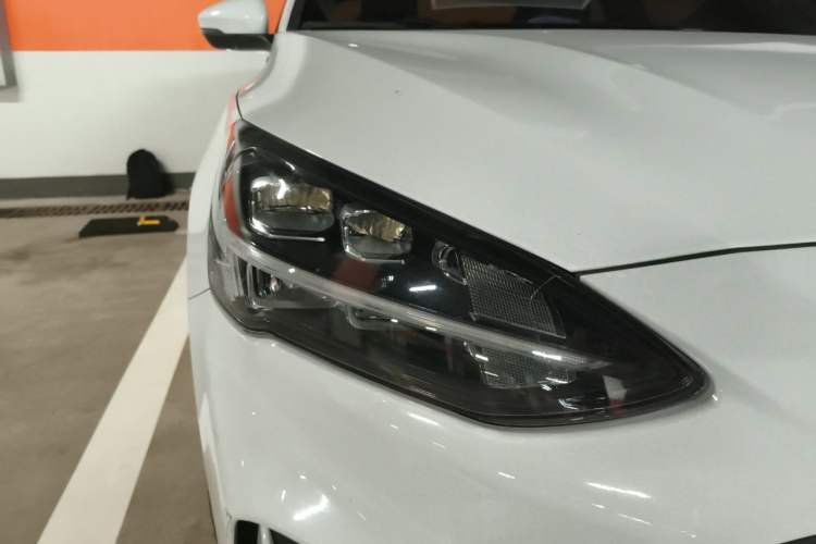 Used Ford Focus 2019 Sedan EcoBoost 180 Automatic ST Line Right Front Headlight