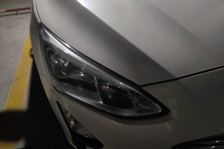 Used Ford Focus 2019 Sedan EcoBoost 125 Automatic Trendy Model China V Standard Right Front Headlight