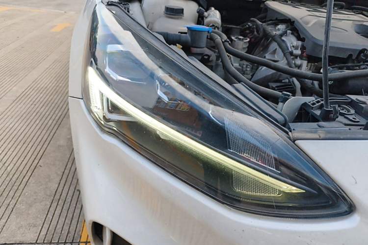 Used Ford Focus 2019 Sedan EcoBoost 180 Automatic ST Line Right Front Headlight