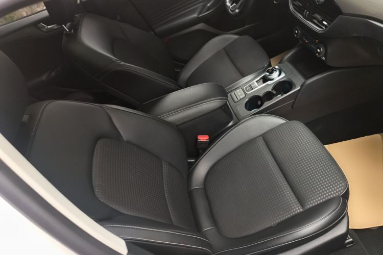 Used Ford Focus 2019 Sedan EcoBoost 125 Automatic Trendy Model China V Standard Right Front Seat