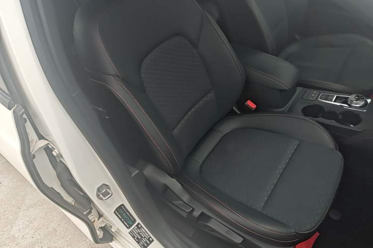 Used Ford Focus 2019 Sedan EcoBoost 180 Automatic ST Line Right Front Seat