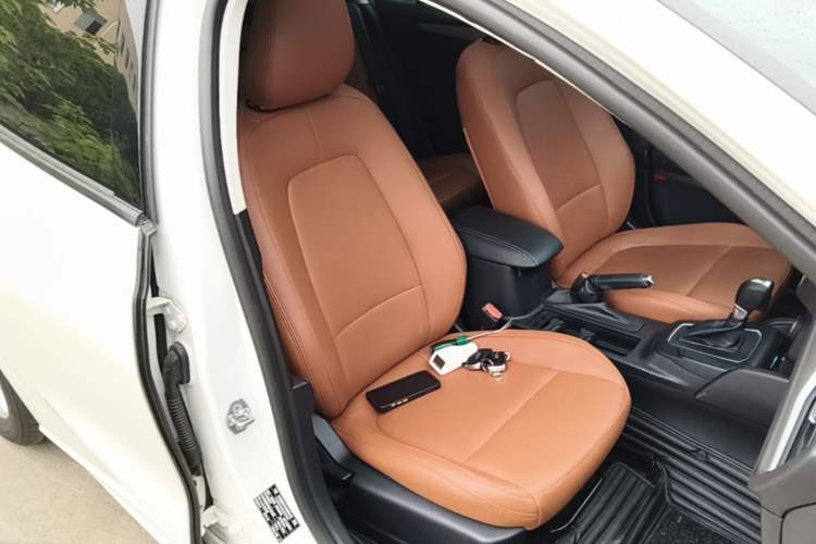 Used Ford Focus 2019 Hatchback 1.5L Automatic Fengeyue Model China VI Standard Right Front Seat