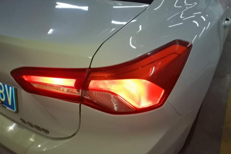 Used Ford Focus 2019 Sedan 1.5L Automatic FENGYUE Model China V Standard Right Rear Taillight
