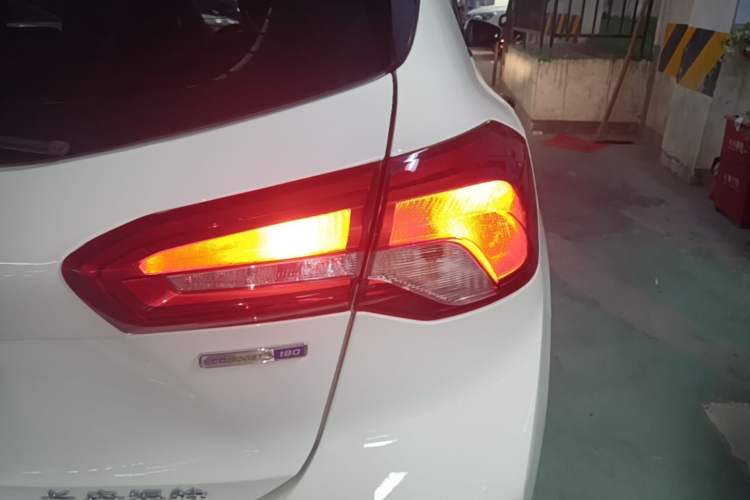 Used Ford Focus 2019 Hatchback EcoBoost 180 Automatic Trendy Model Right Rear Taillight