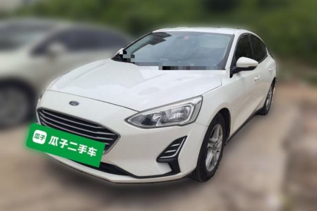Used Ford Focus 2019 Sedan 1.5L Manual FENGYUE Model China V Emission Standard