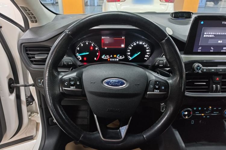 Used Ford Focus 2019 Sedan EcoBoost 180 Automatic Trend Edition Steering Wheel