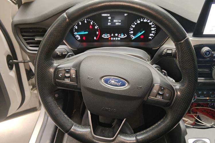 Used Ford Focus 2019 Hatchback EcoBoost 180 Automatic Trendy Model Steering Wheel