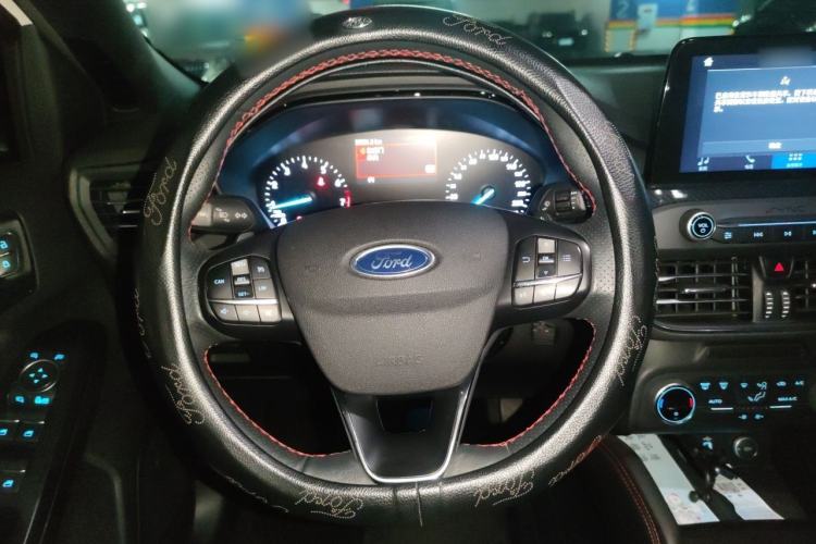 Used Ford Focus 2019 Sedan EcoBoost 180 Automatic ST Line Steering Wheel