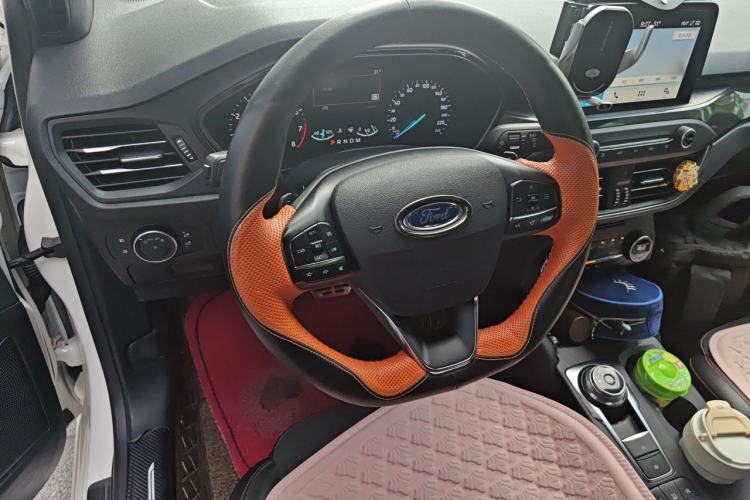 Used Ford Focus 2019 Sedan EcoBoost 180 Automatic ST Line Steering Wheel
