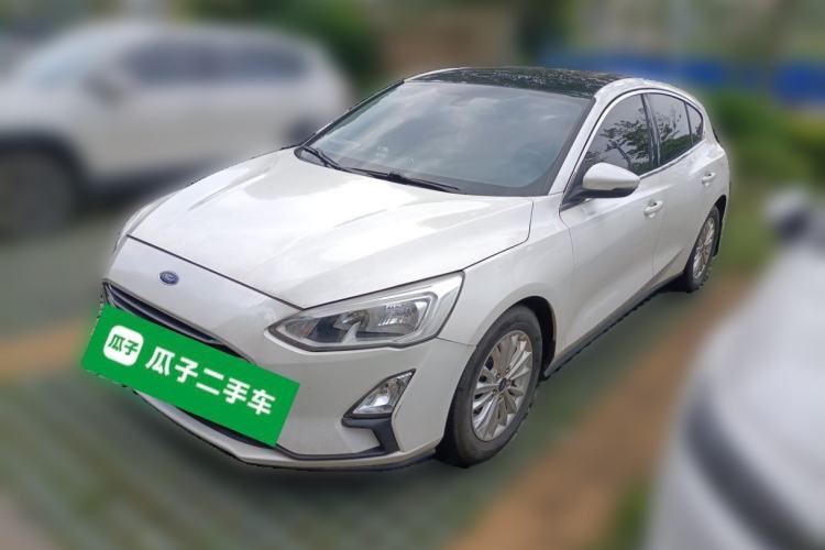 Used Ford Focus 2019 Hatchback EcoBoost 180 Automatic Trendy Model Guazi used car, China used car export, Used car for sale, Used cars, Cheapest cars for sale