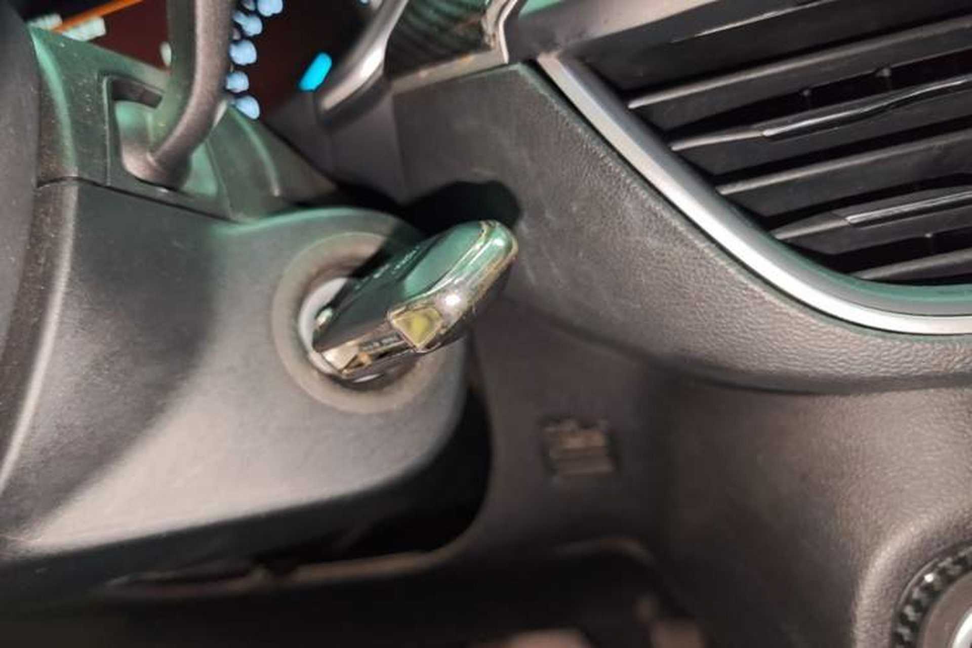 Used Ford Focus 2019 Hatchback 1.5L Automatic Sharp Edition China V Standard Vehicle Key