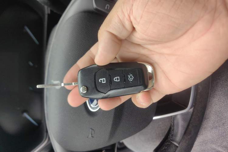 Used Ford Focus 2019 Sedan EcoBoost 180 Automatic Trend Edition Vehicle Key