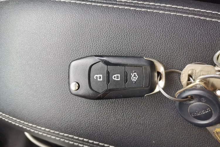 Used Ford Focus 2019 Sedan EcoBoost 180 Automatic Trend Edition Vehicle Key