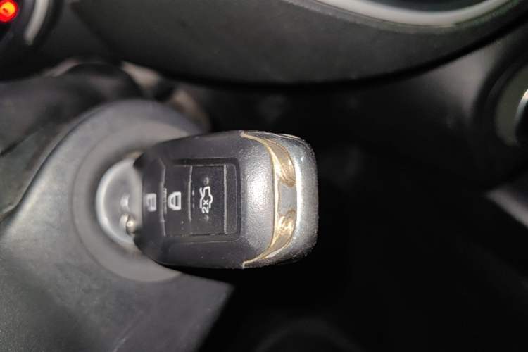 Used Ford Focus 2019 Sedan 1.5L Automatic FENGYUE Model China V Standard Vehicle Key