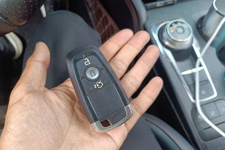 Used Ford Focus 2019 Sedan EcoBoost 180 Automatic ST Line Vehicle Key