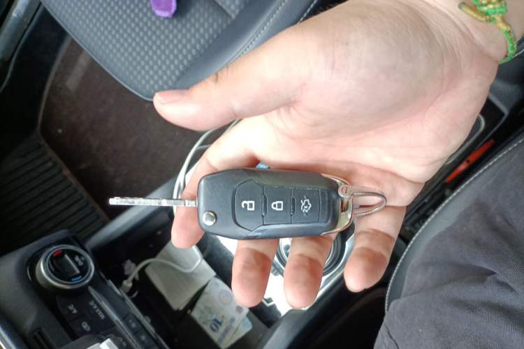 Used Ford Focus 2019 Hatchback EcoBoost 180 Automatic Trendy Model Vehicle Key