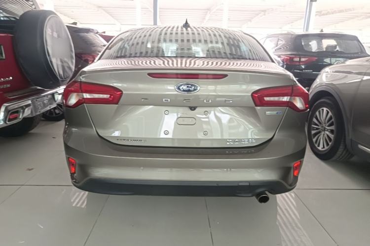 Used Ford Focus 2019 Sedan EcoBoost 180 Automatic Titanium Edition Rear