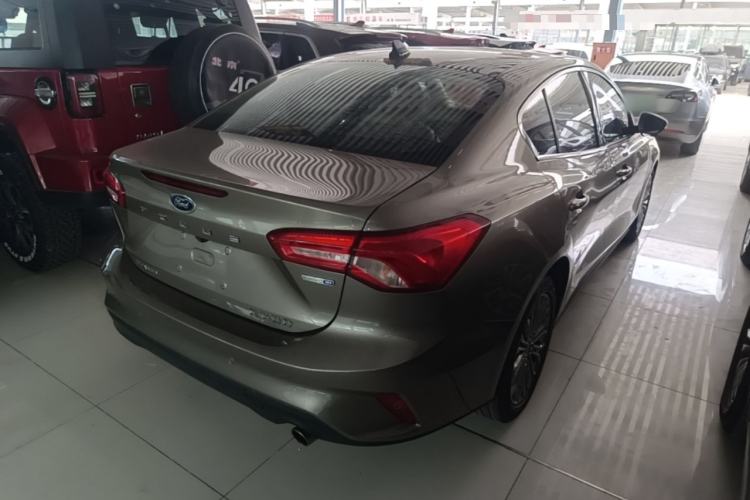 Used Ford Focus 2019 Sedan EcoBoost 180 Automatic Titanium Edition Rear Right 45 Deg