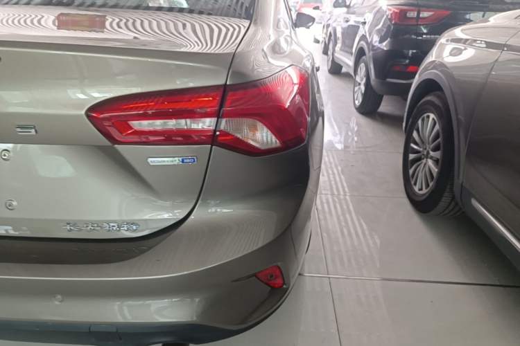 Used Ford Focus 2019 Sedan EcoBoost 180 Automatic Titanium Edition Right Rear Taillight