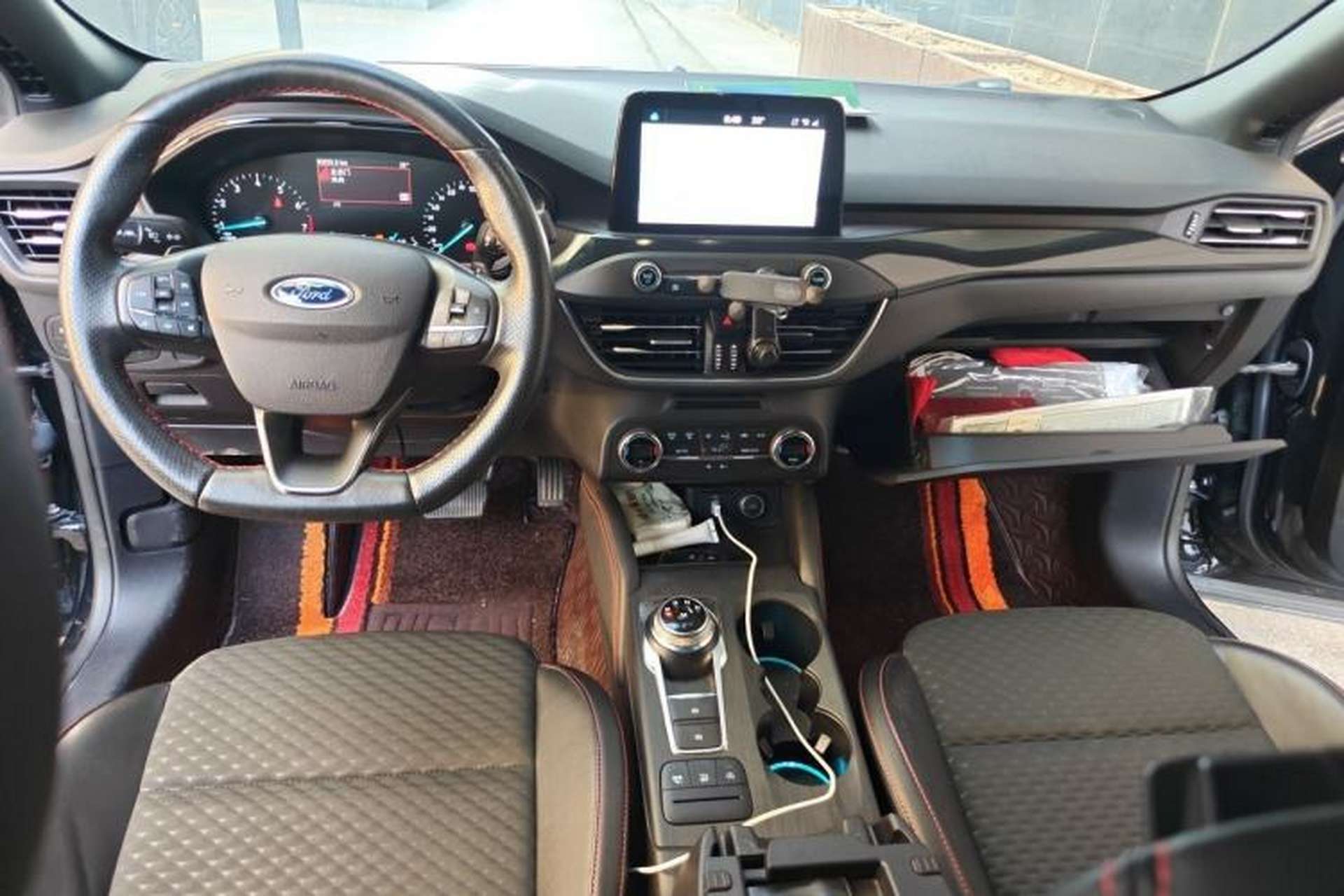 Used Ford Focus 2020 Sedan EcoBoost 180 Automatic ST Line Center Console