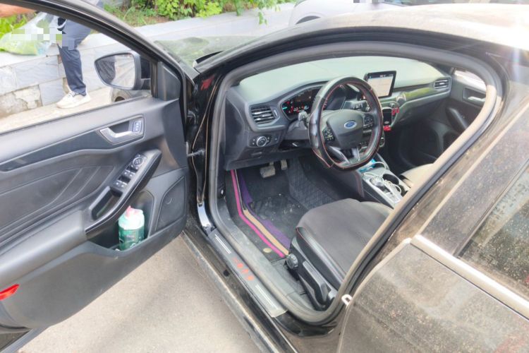 Used Ford Focus 2020 Sedan EcoBoost 180 Automatic ST Line Driver Seat