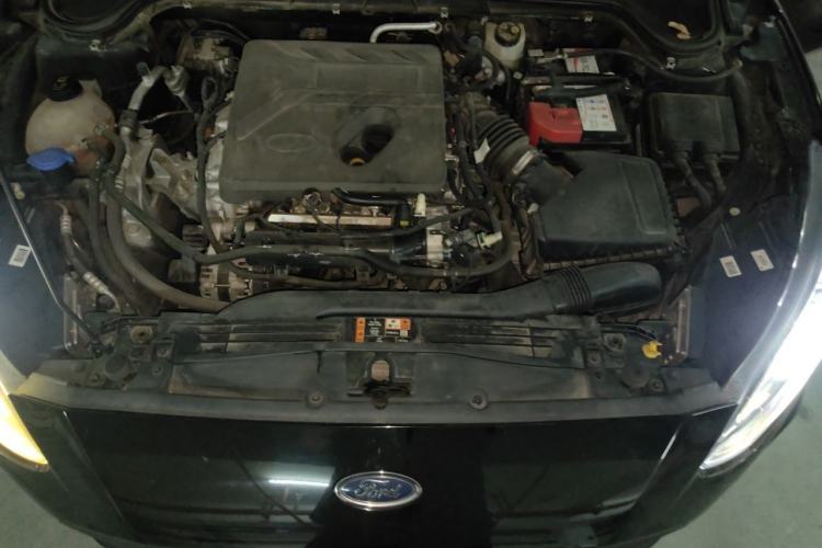 Used Ford Focus 2020 Hatchback EcoBoost 180 Automatic ST Line Engine Bay
