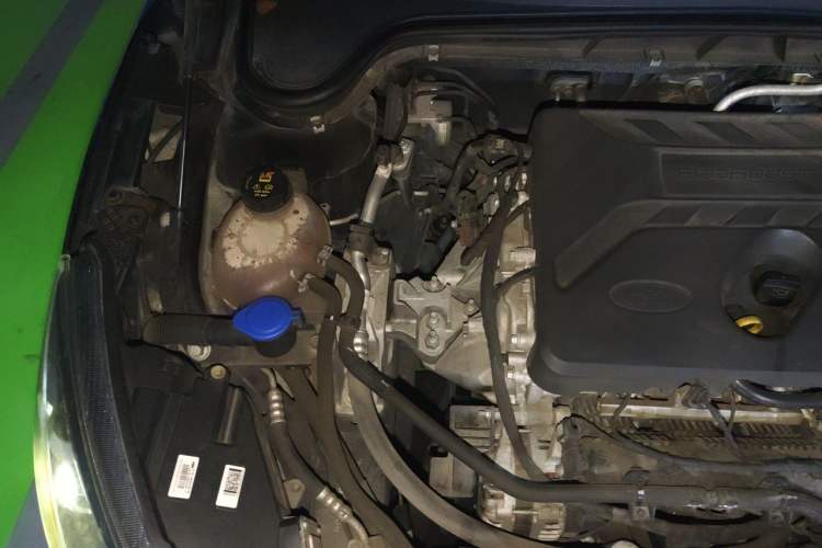 Used Ford Focus 2020 Sedan EcoBoost 180 Automatic ST Line Engine Bay Right
