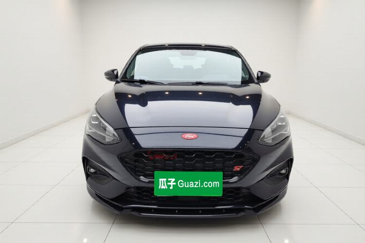 Used Ford Focus 2020 Hatchback EcoBoost 180 Automatic ST Line Exterior 1