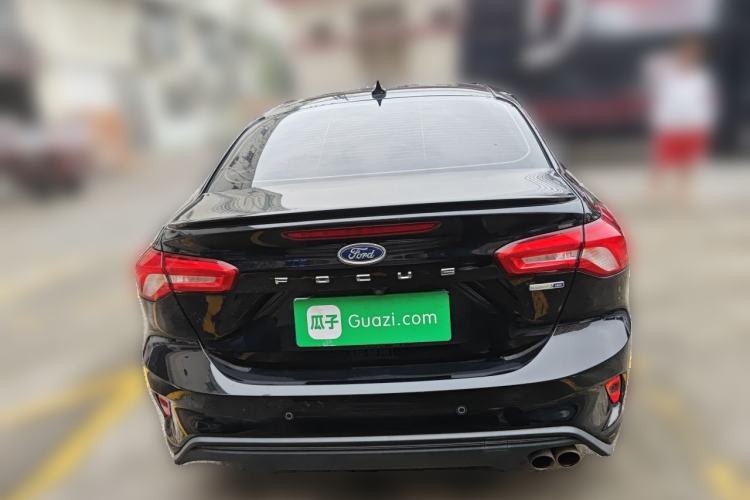 Used Ford Focus 2020 Sedan EcoBoost 180 Automatic ST Line Exterior 4
