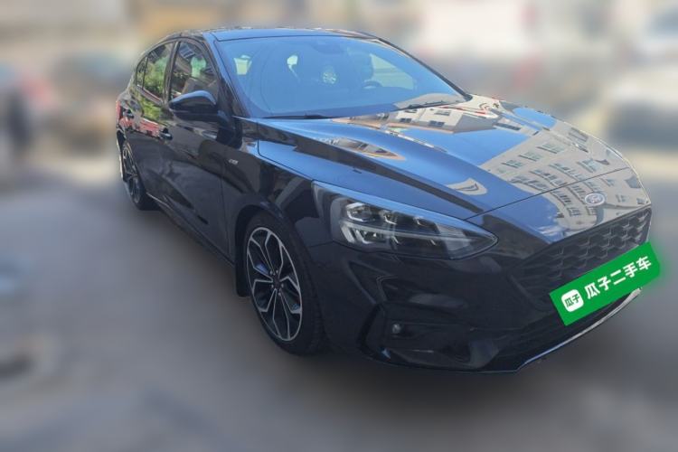 Used Ford Focus 2020 Hatchback EcoBoost 180 Automatic ST Line Front Right 45 Deg