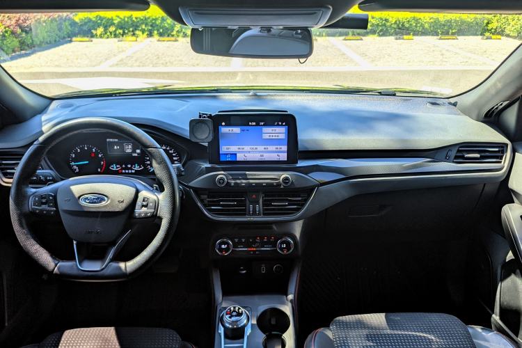 Used Ford Focus 2020 Hatchback EcoBoost 180 Automatic ST Line Interior 5